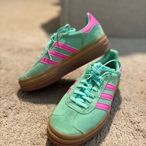 Adidas gazelle bold